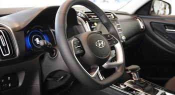 Hyundai Creta SU2r, 2.0л 6AT 2WD, Lifestyle + Premium music